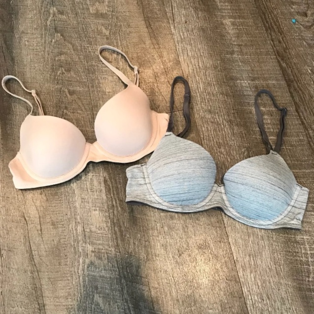 SOLD!!! VICTORIAS SECRET BRA BUNDLE